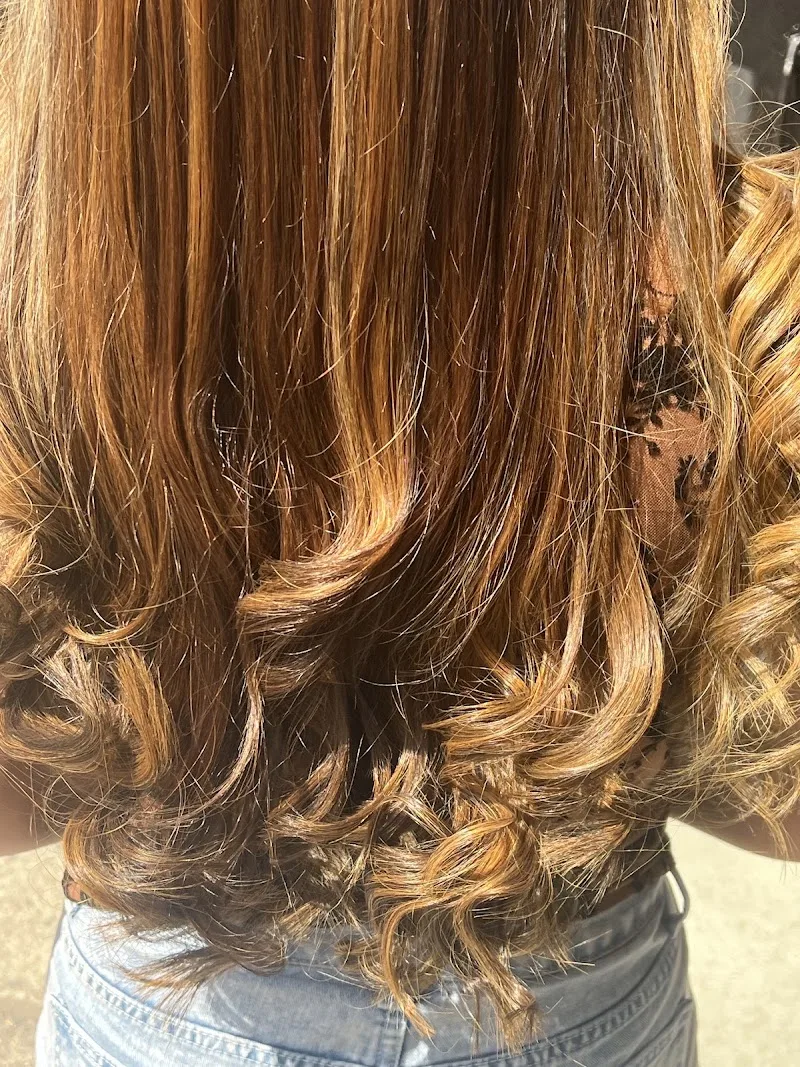 Scarlet Beauty salon